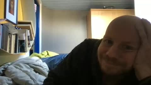 Snapshot of zolexthomas chatting on October 4, 2025, 11:19 am zolexthomas online show from October 4, 2025, 11:19 am