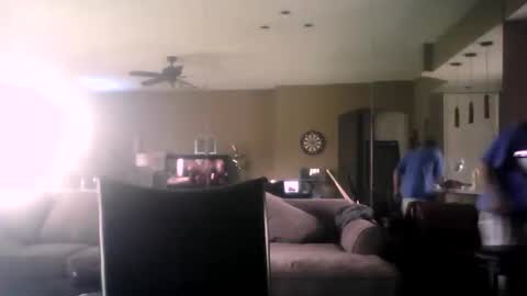 Snapshot of zooroxxx101 chatting on February 5, 2026, 7:18 pm zooroxxx101 online show from February 5, 2026, 7:18 pm