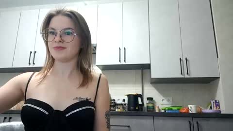 zoriana20 online show from October 21, 2025, 8:31 pm