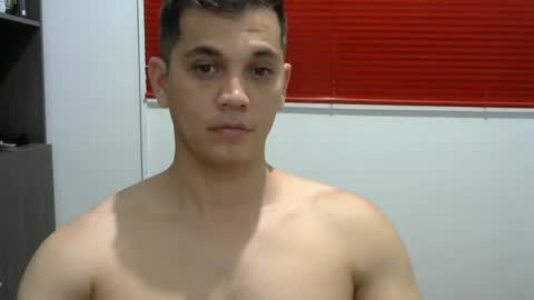 zoro_00 online show from February 4, 2026, 1:11 am