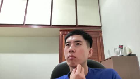 Z online show from October 24, 2025, 4:36 pm