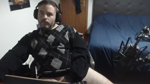 Snapshot of zuheyla26 chatting on December 27, 2024, 2:25 am Zuheyla online show from December 27, 2024, 2:25 am