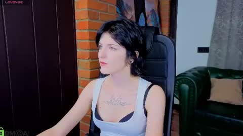 Zulema online show from August 9, 2026, 1:07 am