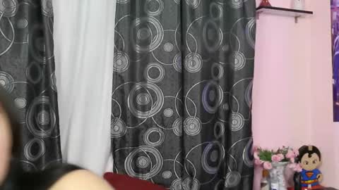 zulemapiel online show from February 20, 2026, 3:36 am