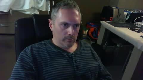 Snapshot of zultem chatting on December 18, 2025, 4:51 am zultem online show from December 18, 2025, 4:51 am