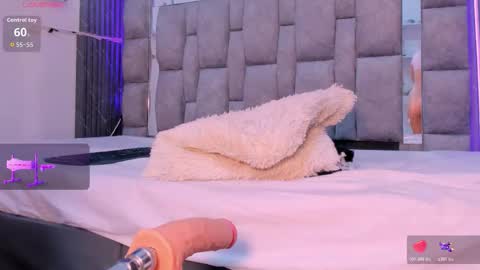 Zuly  online show from February 19, 2026, 1:18 pm