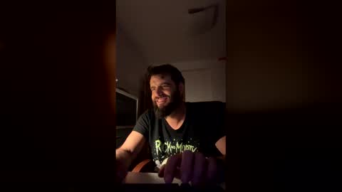 Snapshot of zurdineno chatting on February 3, 2026, 12:09 am zurdineno online show from February 3, 2026, 12:09 am