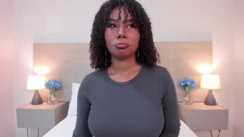 Zuri Smith online show from June 11, 2026, 11:30 am