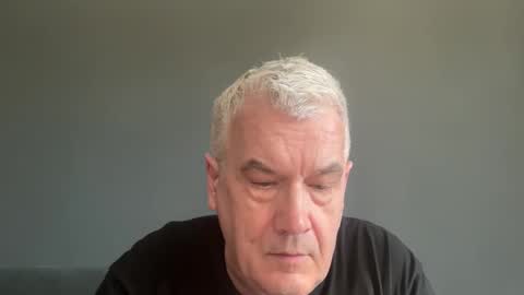 Snapshot of zwickauer1969 chatting on March 2, 2026, 7:48 am zwickauer1969 online show from March 2, 2026, 7:48 am