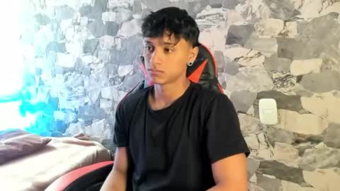 Snapshot of zyzz_1812 chatting on June 2, 2026, 7:49 pm zyzz_1812 online show from June 2, 2026, 7:49 pm