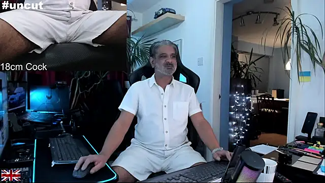 OnlineBossUK online show from November 24, 2025, 6:18 pm