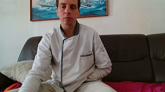 cloupefun online show from February 16, 2026, 12:45 pm