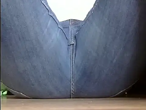 Squirtlady38 online show from February 25, 2025, 2:22 pm