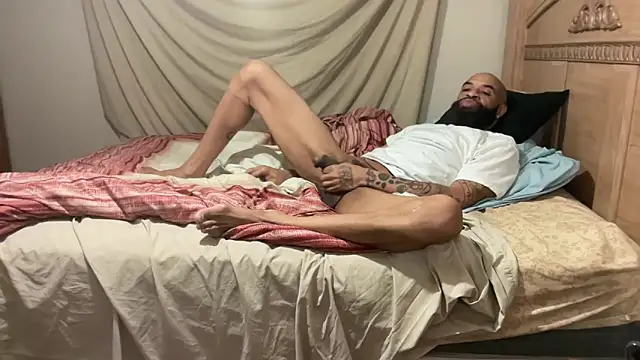 Snapshot of ANAKONDA_KIING chatting on December 20, 2025, 9:16 am ANAKONDA KIING online show from December 20, 2025, 9:16 am