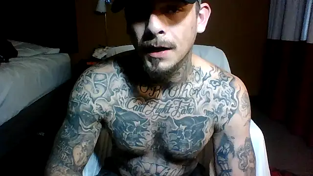 Snapshot of DADDY_KANE8--- chatting on December 28, 2024, 8:15 pm DADDY KANE8--- online show from December 28, 2024, 8:15 pm