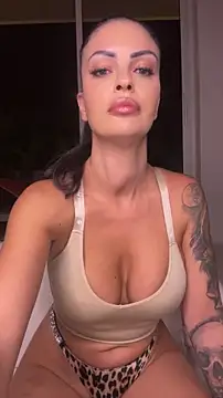 Helena Karel online show from June 25, 2026, 2:10 pm