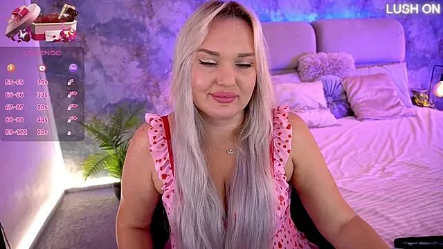 MissyMartinez online show from October 10, 2025, 8:13 am