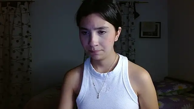 mia  lopez  online show from February 3, 2025, 11:47 pm