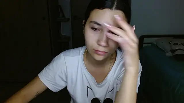 mia  lopez  online show from February 24, 2026, 4:10 am