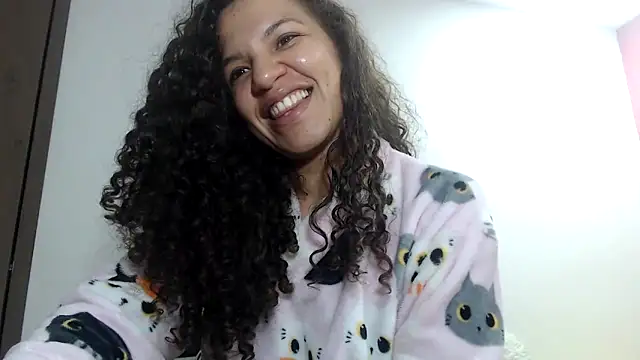 gatubelahot online show from March 19, 2025, 12:59 am