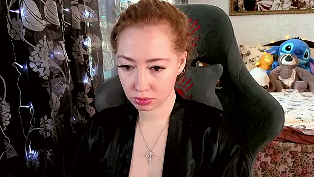 Snapshot of TinaBrook chatting on March 17, 2026, 5:00 am TinaBrook online show from March 17, 2026, 5:00 am