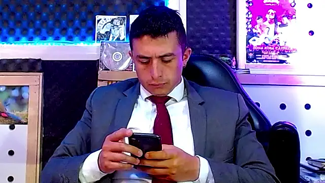 Darko0717 online show from March 2, 2025, 12:43 pm