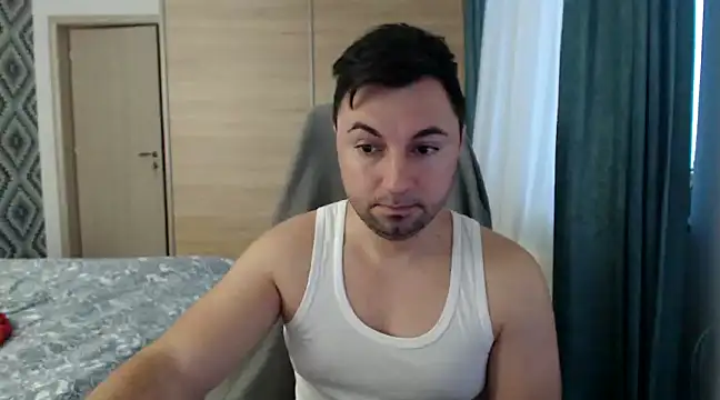 Snapshot of HankMalone chatting on January 22, 2025, 6:20 am HankMalone online show from January 22, 2025, 6:20 am