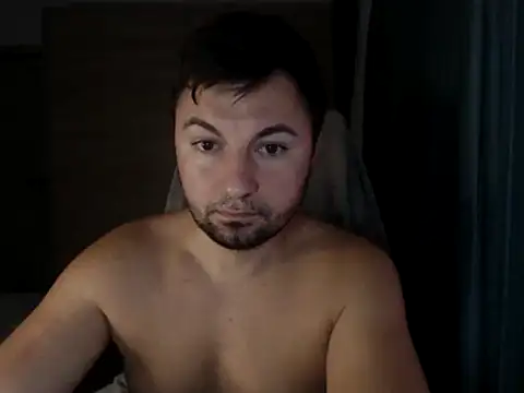 Snapshot of HankMalone chatting on October 18, 2025, 2:47 am HankMalone online show from October 18, 2025, 2:47 am