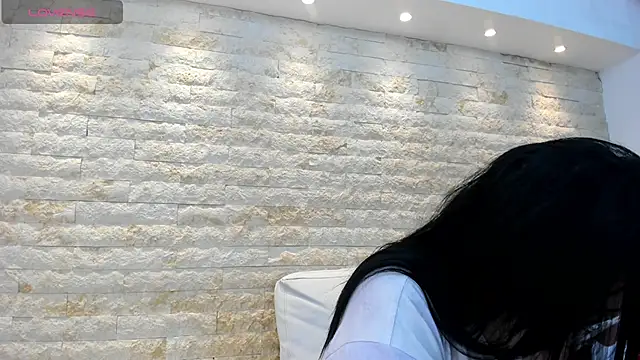 anette cooper online show from December 2, 2025, 3:34 am