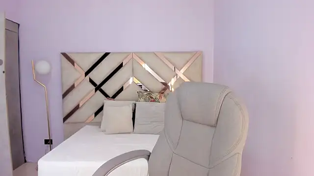 kylie reyes online show from June 13, 2026, 7:23 pm