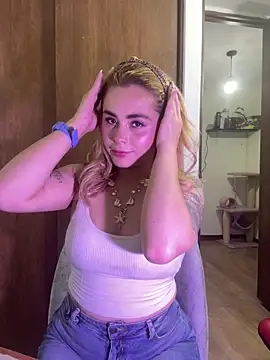 Snapshot of pamelao chatting on April 16, 2026, 11:29 pm pamelao online show from April 16, 2026, 11:29 pm