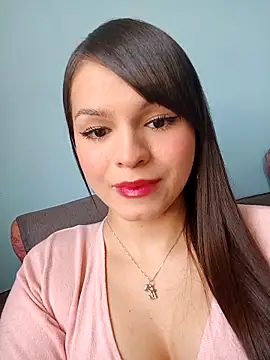 Snapshot of EmiTranny chatting on February 27, 2026, 5:57 pm EmiTranny online show from February 27, 2026, 5:57 pm