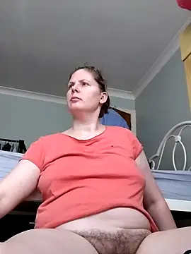 xxSexyBushLinnxx online show from February 24, 2025, 11:21 am