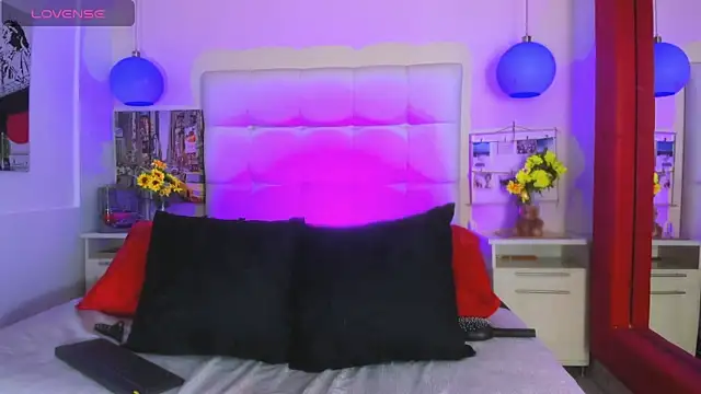 Snapshot of cinthya_walker1 chatting on May 6, 2026, 12:54 pm cinthya walker1 online show from May 6, 2026, 12:54 pm