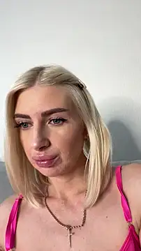 Mia Roxie online show from March 20, 2026, 3:00 am