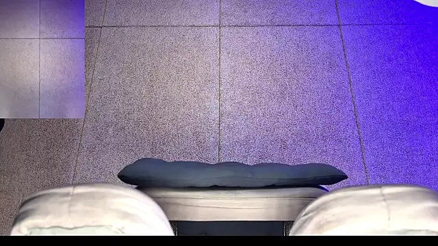 Farmer James online show from January 6, 2026, 1:37 pm