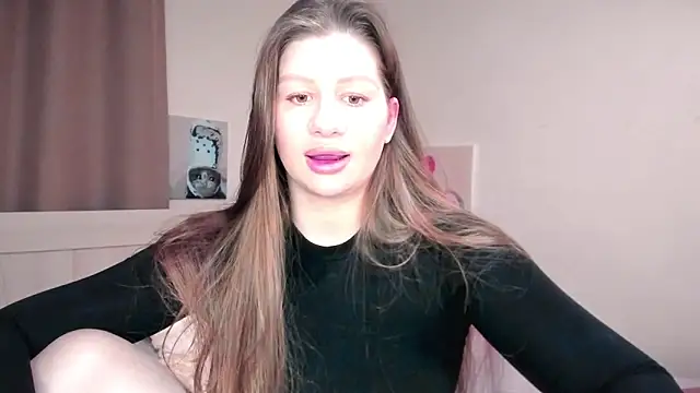 JuicyHelenX online show from February 3, 2026, 7:19 pm