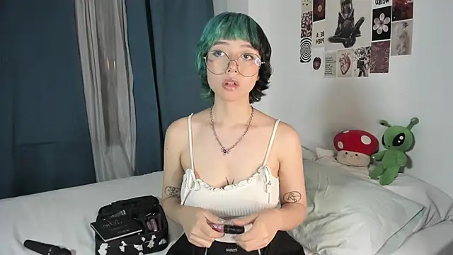 acid candy  online show from March 29, 2026, 11:38 pm