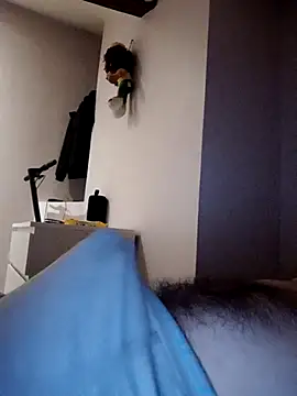 Alainsolo online show from September 12, 2025, 10:54 pm