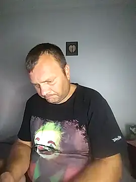 Snapshot of Bury0117 chatting on September 18, 2025, 5:37 pm Bury0117 online show from September 18, 2025, 5:37 pm