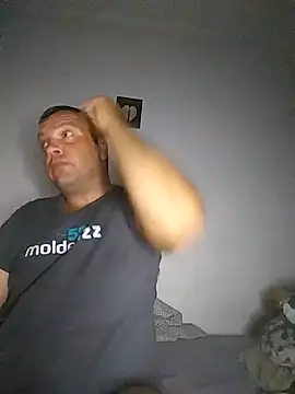 Snapshot of Bury0117 chatting on September 21, 2025, 7:37 pm Bury0117 online show from September 21, 2025, 7:37 pm