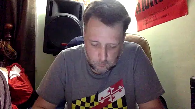 Snapshot of PhoenixFir1976 chatting on January 1, 2025, 4:18 am PhoenixFir1976 online show from January 1, 2025, 4:18 am
