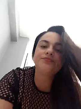 maela1 online show from October 29, 2025, 5:58 pm