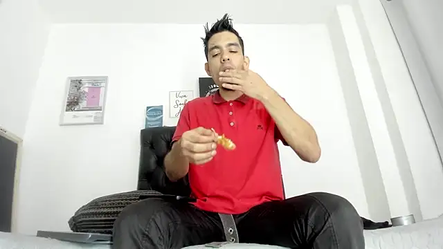 JohanyLatino online show from March 9, 2025, 4:00 pm