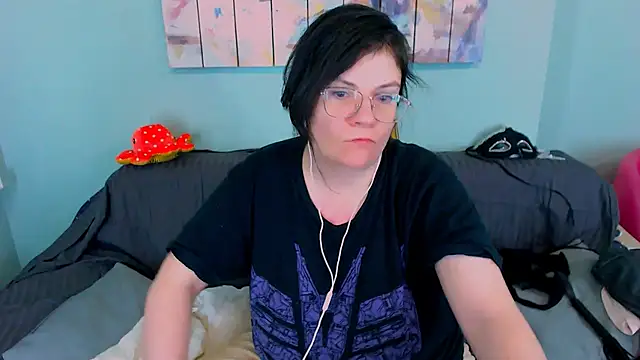 EverlyRays online show from March 2, 2026, 5:19 am