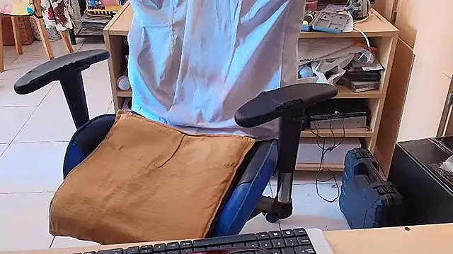 angelgarcia269 online show from March 4, 2026, 12:44 pm