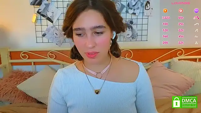  Eliizabeth  online show from April 6, 2026, 7:37 pm