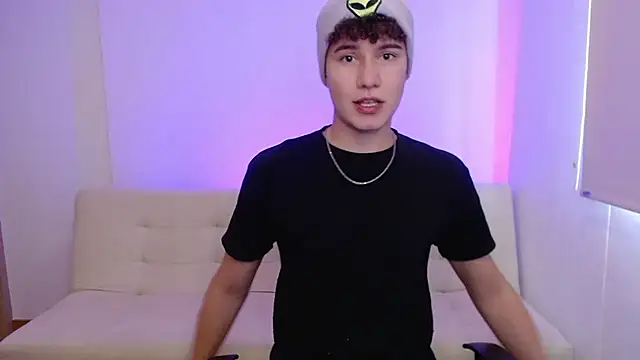 adrian morelly online show from January 10, 2026, 7:04 pm