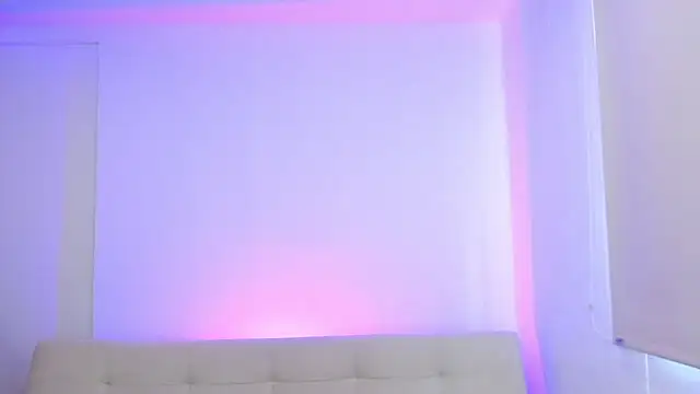 adrian morelly online show from April 24, 2026, 6:10 pm