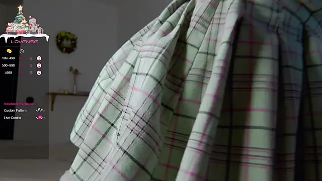 Snapshot of Marie_Diaze chatting on January 12, 2025, 5:13 am Marie Diaze online show from January 12, 2025, 5:13 am